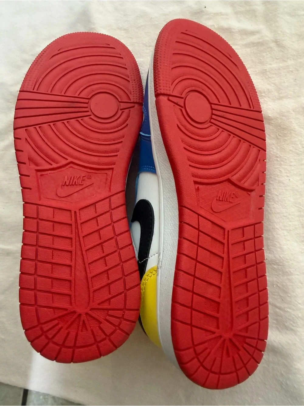 Kids Multicolor Basketball Sneakers - Blue White Red